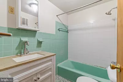 1417 Lombard Street, Philadelphia, PA 19146 - Photo 20
