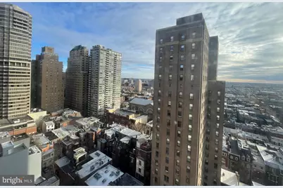 2020 Walnut Street #21L, Philadelphia, PA 19103 - Photo 34