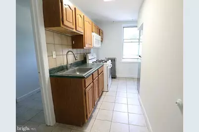 2400 E Dauphin Street #APT C, Philadelphia, PA 19125 - Photo 8