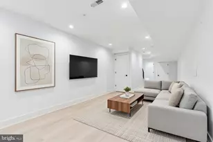 2751 E Pacific St, Philadelphia, PA 19134 - Photo 10