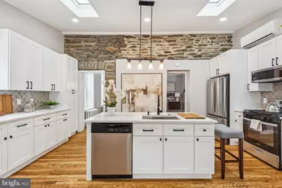 433 E Gorgas Lane, Philadelphia, PA 19119 - Photo 14