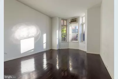 2137 Spruce Street #2, Philadelphia, PA 19103 - Photo 4