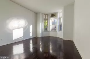 2137 Spruce St, Philadelphia, PA 19103 - Photo 4