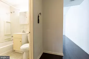 2137 Spruce St, Philadelphia, PA 19103 - Photo 6