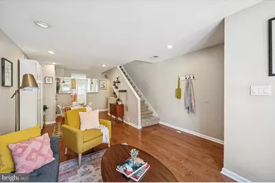 1913 S Iseminger Street, Philadelphia, PA 19148 - Photo 8