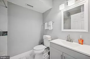 1719 W Norris St, Philadelphia, PA 19121 - Photo 16