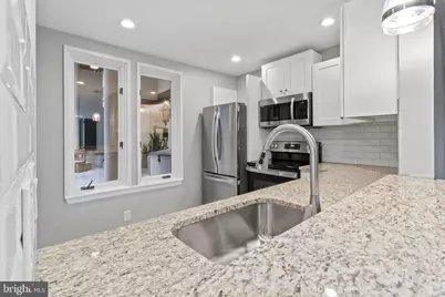 627 N 18th Street #103, Philadelphia, PA 19130 - Photo 14