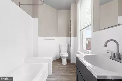 5510 Walnut Street #2R, Philadelphia, PA 19139 - Photo 8