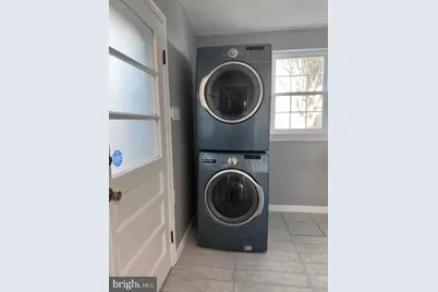 1942 S Galloway Street, Philadelphia, PA 19148 - Photo 12