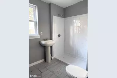 1942 S Galloway Street, Philadelphia, PA 19148 - Photo 14