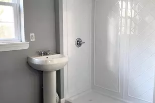 1942 S Galloway St, Philadelphia, PA 19148 - Photo 14