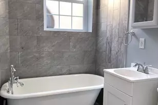 1942 S Galloway St, Philadelphia, PA 19148 - Photo 28