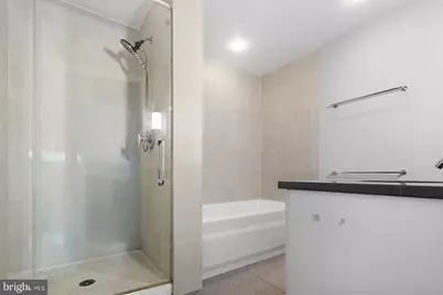 2101 Market Street #305, Philadelphia, PA 19103 - Photo 18