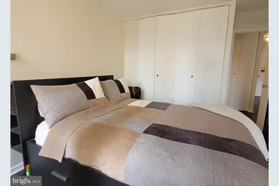 224 W Rittenhouse Square #1817, Philadelphia, PA 19103 - Photo 12