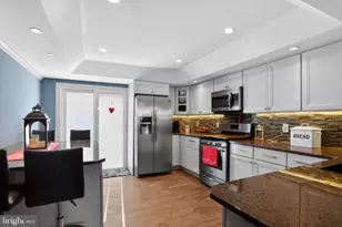 348 Wolf St, Philadelphia, PA 19148 - Photo 12