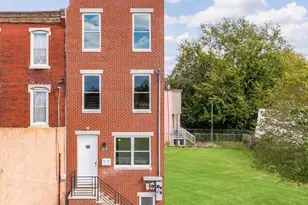 737 N 42nd St, Philadelphia, PA 19104 - Photo 1