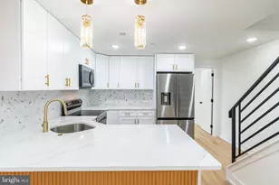 737 N 42nd St, Philadelphia, PA 19104 - Photo 32