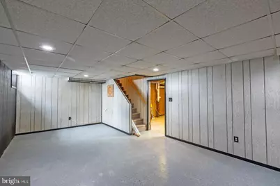 915 Borbeck Avenue, Philadelphia, PA 19111 - Photo 34