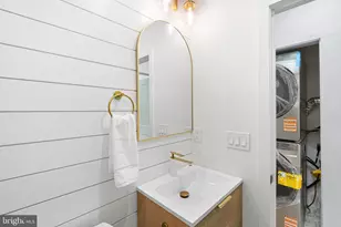 1834 S Rosewood St, Philadelphia, PA 19145 - Photo 16