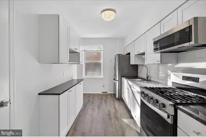 409 E George Street, Philadelphia, PA 19125 - Photo 2