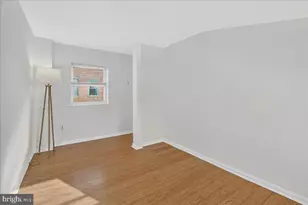 409 E George St, Philadelphia, PA 19125 - Photo 32