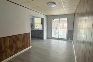 6502 Algard St, Philadelphia, PA 19135 - Photo 8