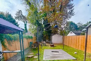 320 Loney St, Philadelphia, PA 19111 - Photo 18