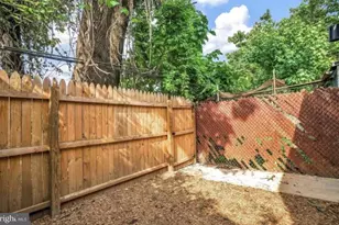 2435 W Jefferson St, Philadelphia, PA 19121 - Photo 22