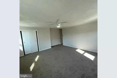 2721 E Somerset Street #3RD FLOOR, Philadelphia, PA 19134 - Photo 4