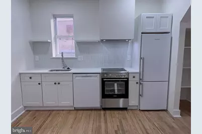 2111 Green Street #2R, Philadelphia, PA 19130 - Photo 6