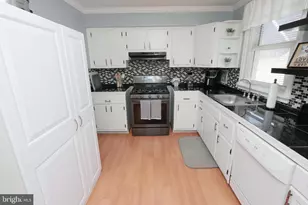 8134 Revere St, Philadelphia, PA 19152 - Photo 6