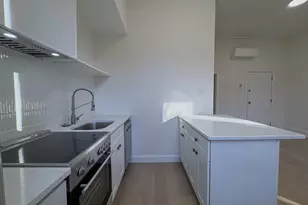 2039 Green St, Philadelphia, PA 19130 - Photo 10