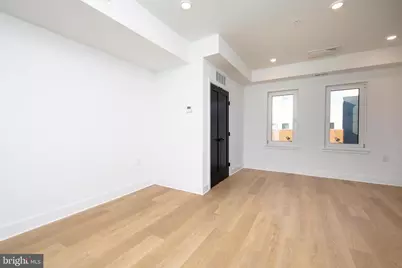 633-35 N 5th St #201, Philadelphia, PA 19123 - Photo 8