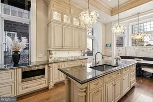 2015 Delancey Pl, Philadelphia, PA 19103 - Photo 12