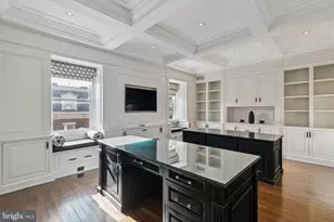 2015 Delancey Pl, Philadelphia, PA 19103 - Photo 40