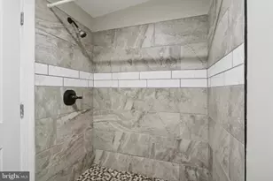 1127 N Lee St, Philadelphia, PA 19123 - Photo 16