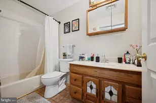 205-207 Delmar St, Philadelphia, PA 19128 - Photo 40