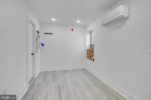 212 Catharine St, Philadelphia, PA 19147 - Photo 6