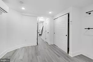 212 Catharine St, Philadelphia, PA 19147 - Photo 14