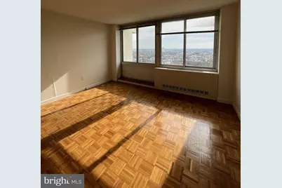 604 S Washington Square #2113, Philadelphia, PA 19106 - Photo 1