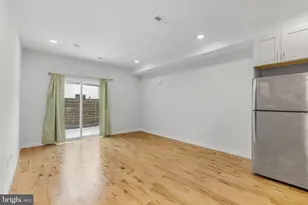 2153 N Franklin St, Philadelphia, PA 19122 - Photo 2