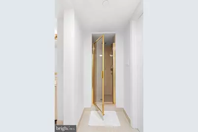 211 S 4th Street #104, Philadelphia, PA 19106 - Photo 30