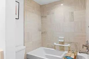 211 S 4th St, Philadelphia, PA 19106 - Photo 6