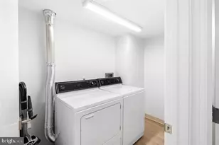 211 S 4th St, Philadelphia, PA 19106 - Photo 34