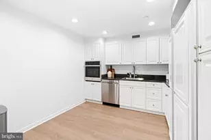 211 S 4th St, Philadelphia, PA 19106 - Photo 4
