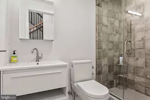 743 S Cleveland St, Philadelphia, PA 19146 - Photo 24