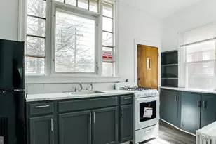 1649 Allengrove St, Philadelphia, PA 19124 - Photo 14