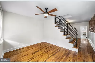 2415 E Firth Street, Philadelphia, PA 19125 - Photo 2