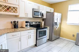 823 S 56th St, Philadelphia, PA 19143 - Photo 12