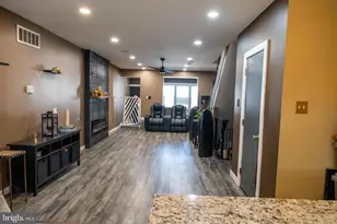 823 S 56th St, Philadelphia, PA 19143 - Photo 14